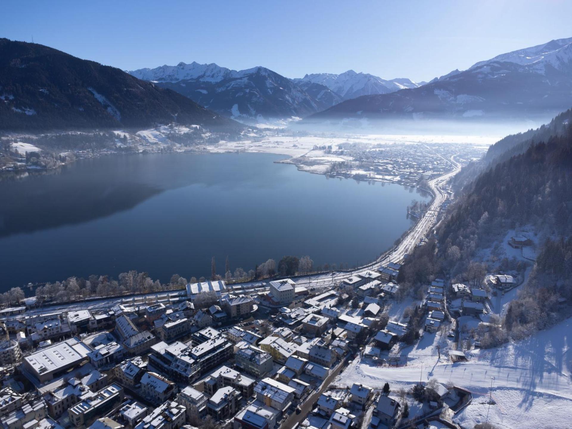 Schlafgut Kuessler - 70M Vom City Express Zell am See Exteriör bild