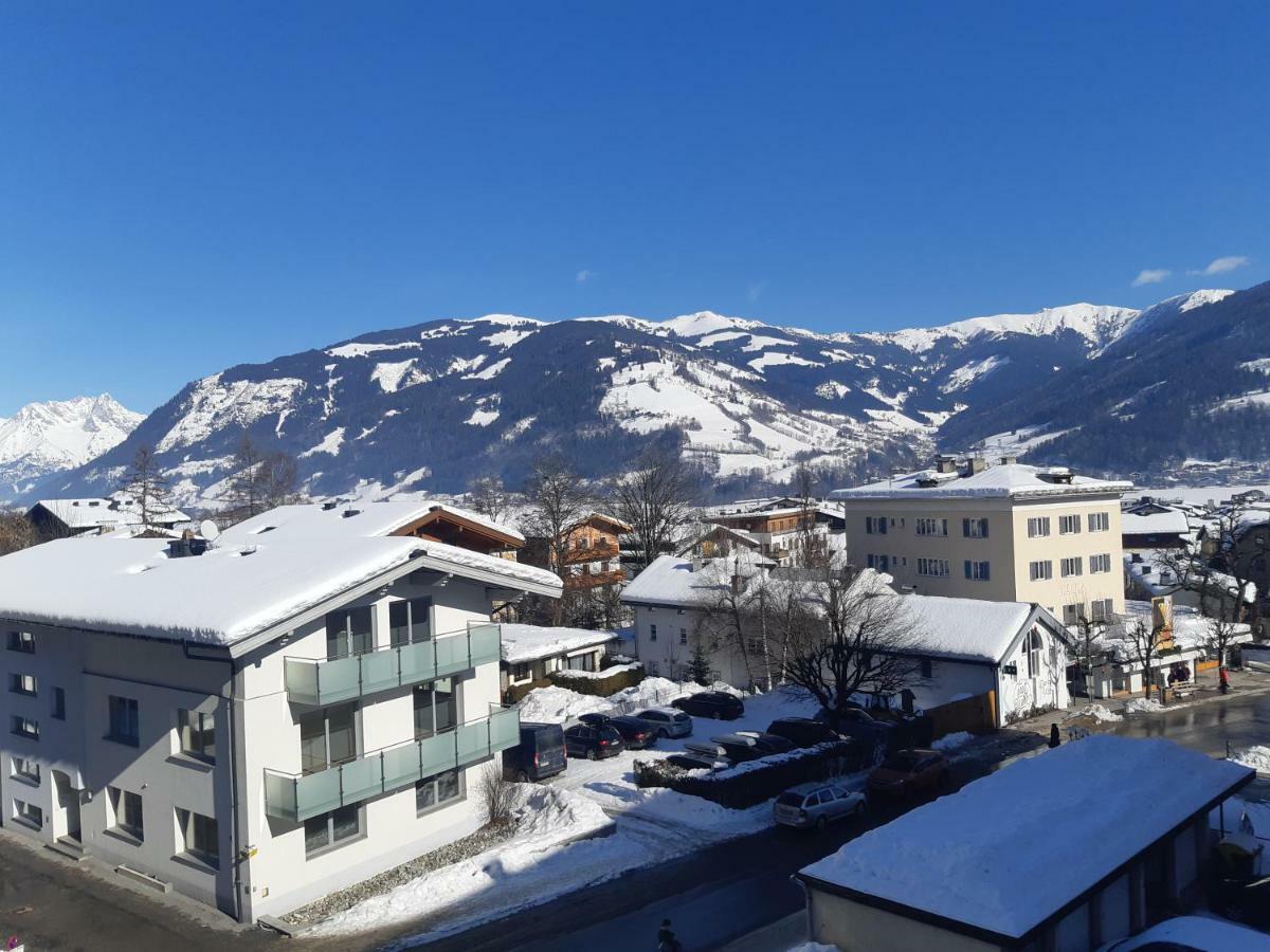 Schlafgut Kuessler - 70M Vom City Express Zell am See Exteriör bild
